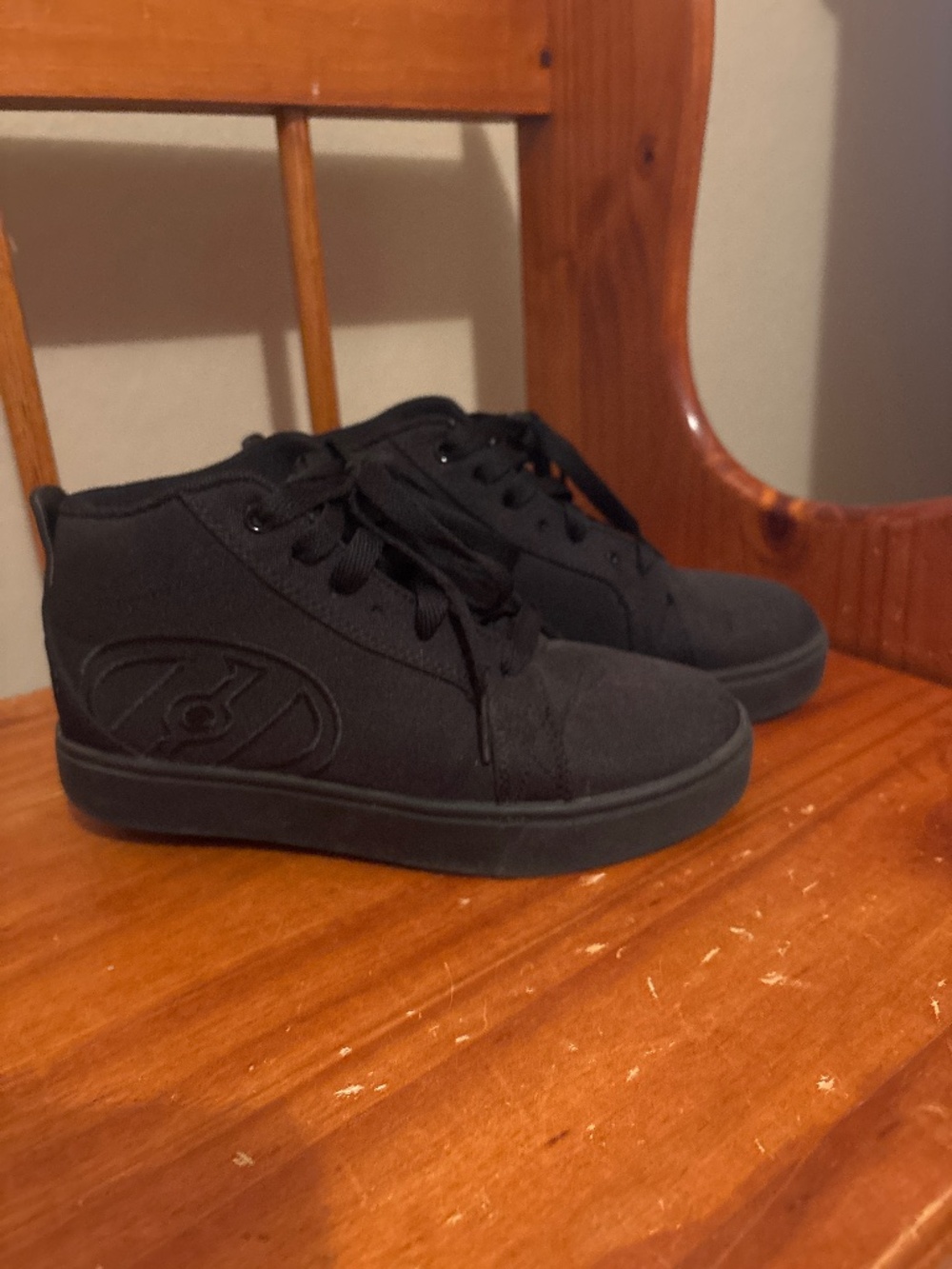 Kids heelys